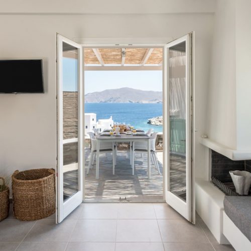 Eneos Deluxe Villa
