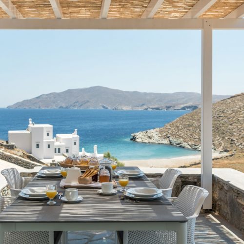 Eneos Deluxe Villa